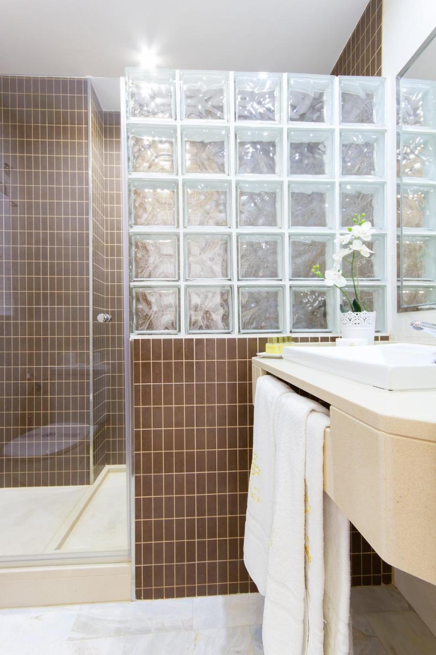 רונדה Apartamentos El Tajo & Spa מראה חיצוני תמונה